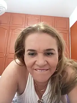 Sara_hilton02 webcam show