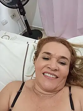 Sara_hilton02's Webcam Show