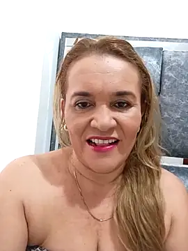 Czat XXX na żywo – Sara_hilton02