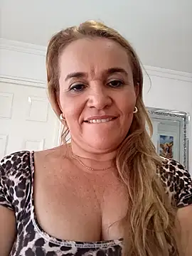 Webkamerová show Sara_hilton02