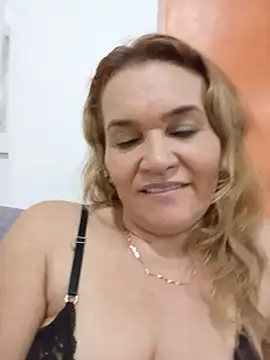 Sara_hilton02 Live XXX-Chat