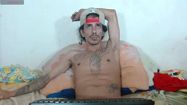 hungry_latin_line Show in webcam