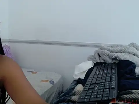 sexyboobiesxx2002 élő XXX-chatje
