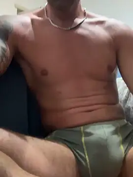 ItalianConfidence's Webcam Show