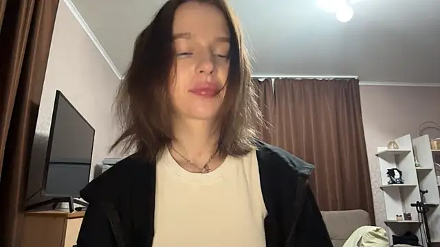 mivique's Live XXX Chat