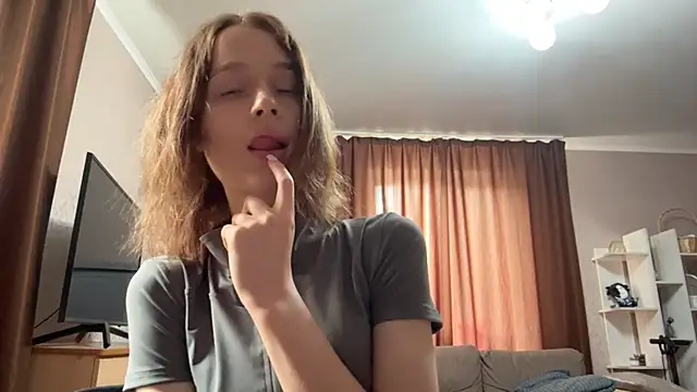 mivique Show in webcam