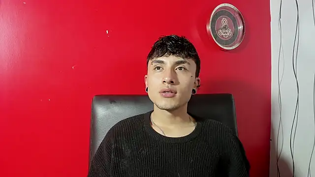 Show de Kayn_333 na webcam