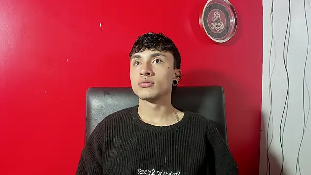 Kayn_333 – webcam-show