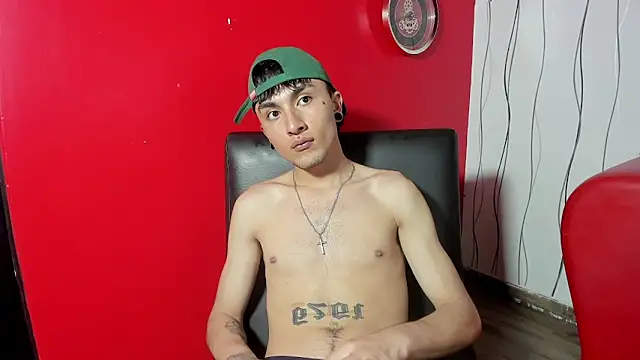 Kayn_333 – webcam-show