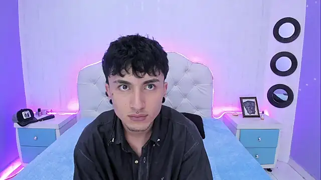 Show de Kayn_333 na webcam