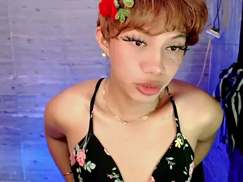 Privatefucker1996 Adlı Modelin Web Kamerası Şovu