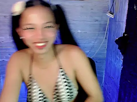 Privatefucker1996 Adlı Modelin Web Kamerası Şovu