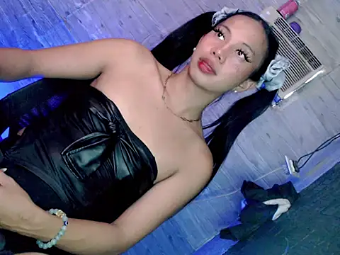 Show modela Privatefucker1996 na web-kameri