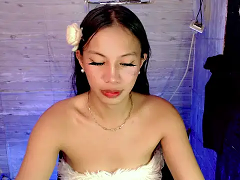 Privatefucker1996 网络视讯表演