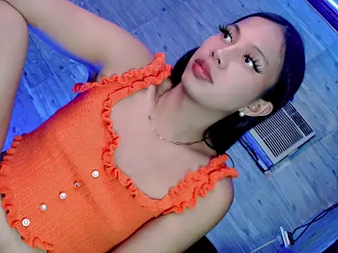 Show modela Privatefucker1996 na web-kameri