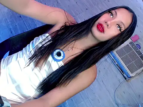 Angel_foxxxxx: διαδικτυακό σόου στην κάμερα