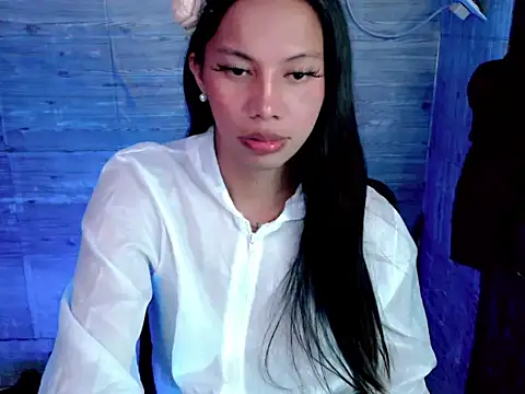 Pokazy przed kamerką – Angel_foxxxxx