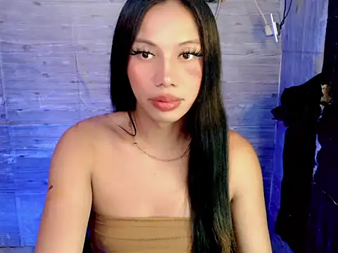 Pokazy przed kamerką – Angel_foxxxxx