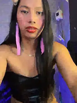 Show modela Angel_foxxxxx na web-kameri