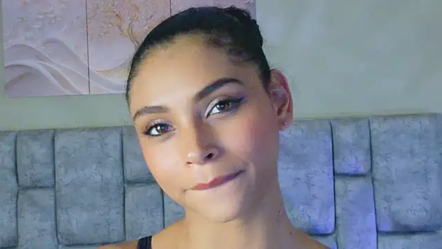 Chat XXX en directo de ChanellSin