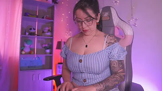 Chat XXX en directo de Madison_Mayer_