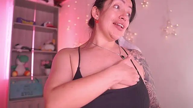 Madison_Mayer_ XXX чат на живо