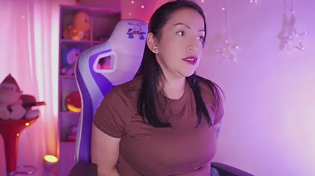 Chat +18 de Madison_Mayer_ ao vivo