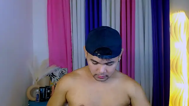 _xxcocksucker's Webcam Show
