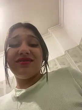 Sahaara Chat XXX live