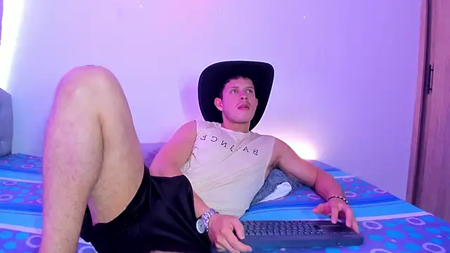 johnycooper08 – webcam-show