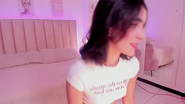 XXX chat uživo modela Sam_peach