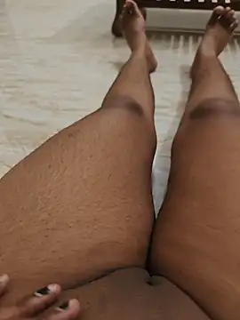 Show de jaanvisharmaaa na webcam