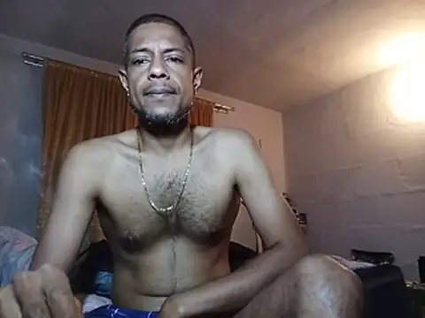 hornyman69123 Шоу с уебкамера