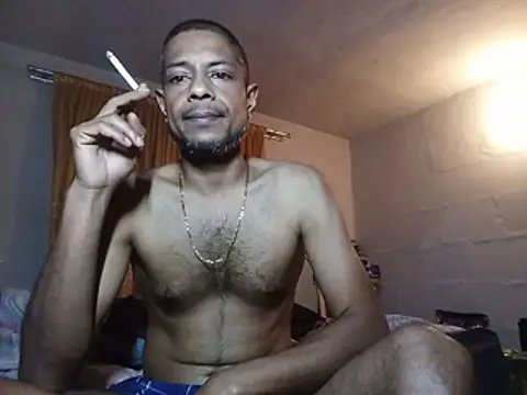 Show modela hornyman69123 na web-kameri