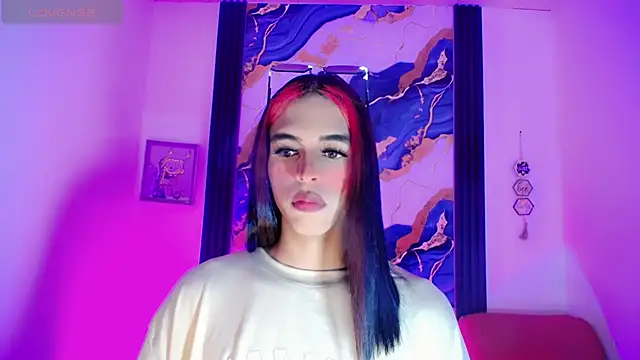 SWEET_PRINCEESS_: διαδικτυακό σόου στην κάμερα