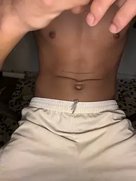 Show modela Joseel233 na web-kameri