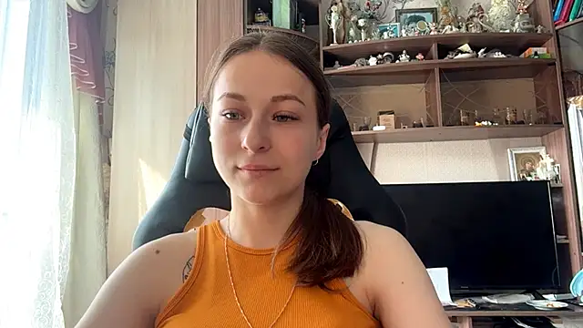 TaIliedGuestn Webbikameraesitys