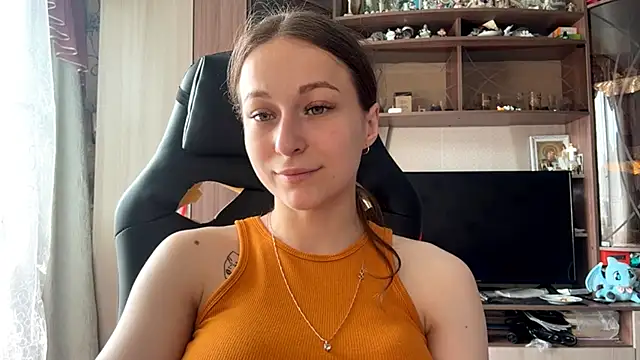 TaIliedGuest Webcam-Show