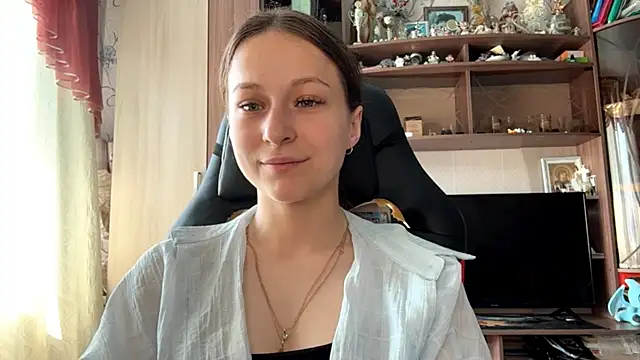Pertunjukan Kamera Web TaIliedGuest