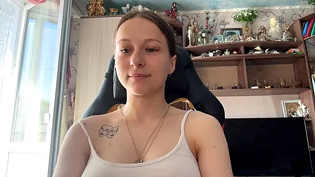 TaIliedGuest: вебкам-шоу