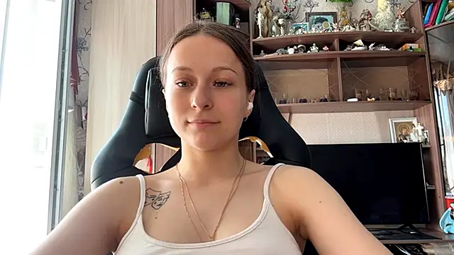 TaIliedGuest – webcam-show