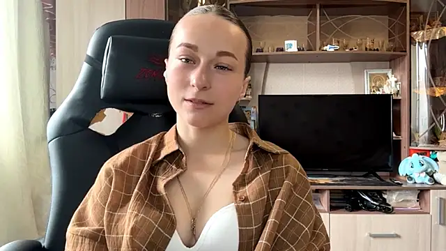 TaIliedGuest Webcamshow