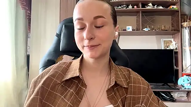 TaIliedGuest's Webcam Show