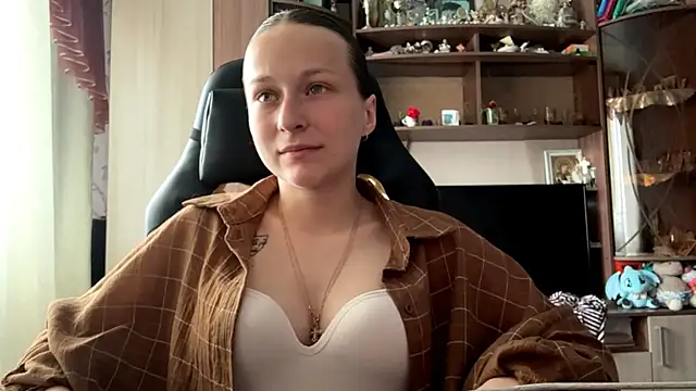TaIliedGuest Live XXX-chat