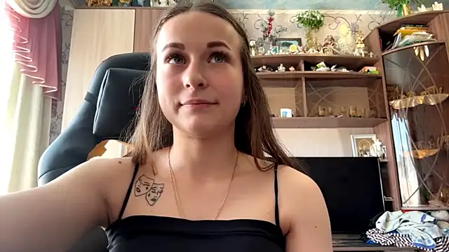TaIliedGuest – Kamerová šou