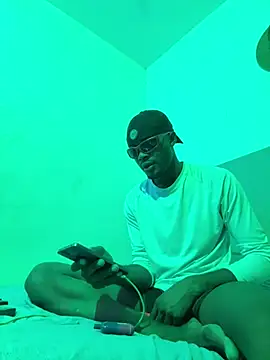 Itjaden webcam show