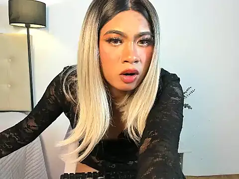 YourladyLia_ 在線直播表演