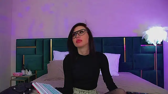 KaylaMous: онлайн-секс-чат