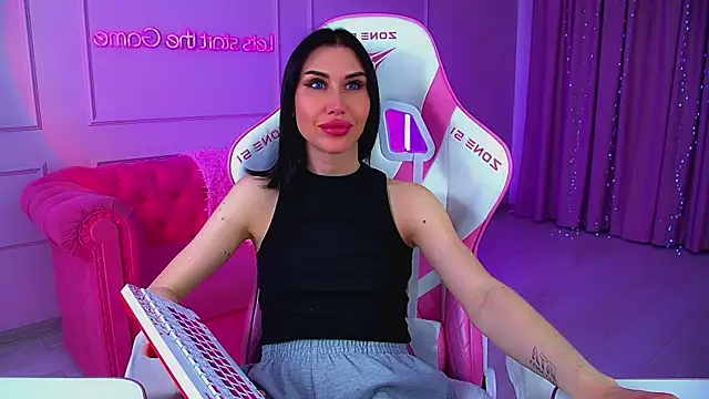 KaylaMous live XXX chat