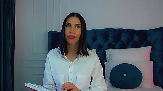 Chatroom XXX en direct de KaylaMous